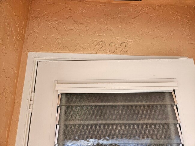 Photo - 1845 NW 18th St Unidad 202