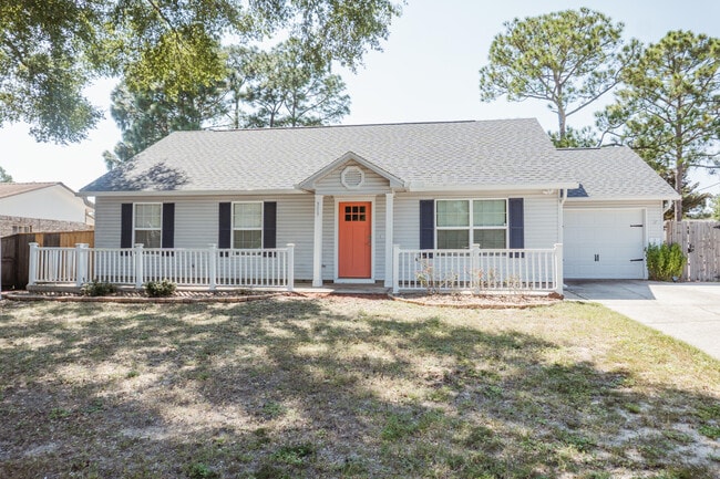 Building Photo - 309 Green Oak Dr Rental