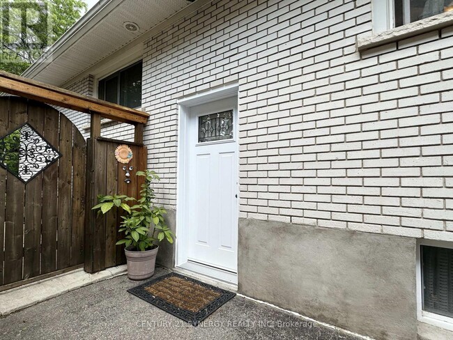 Photo - 1236 Clyde Ave.