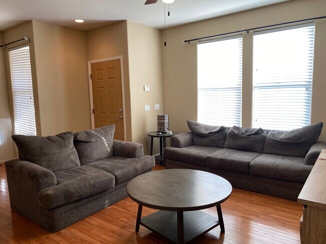 Photo - 6913 White Sand Pt