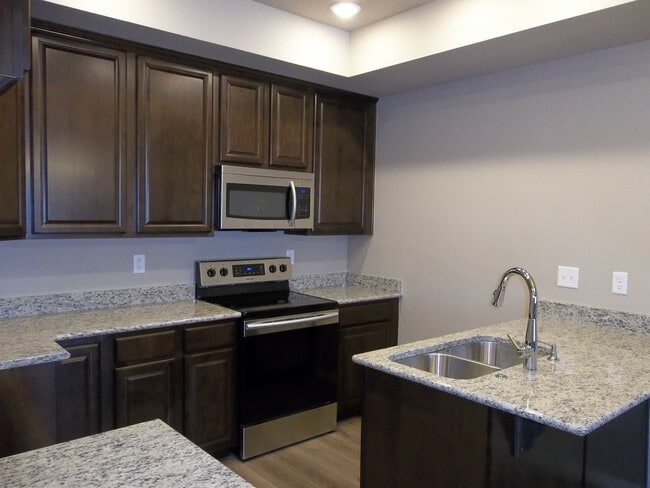 Photo - Chic Modern Townhouse in Berthoud – Your Dream Home Awaits!