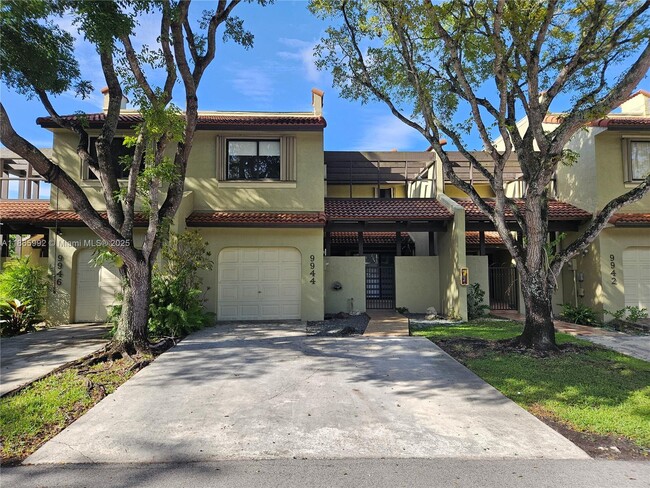 Building Photo - 9944 Costa Del Sol Blvd Rental