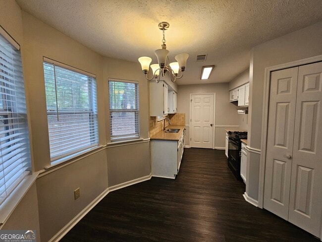 Photo - 40 Peachtree Way