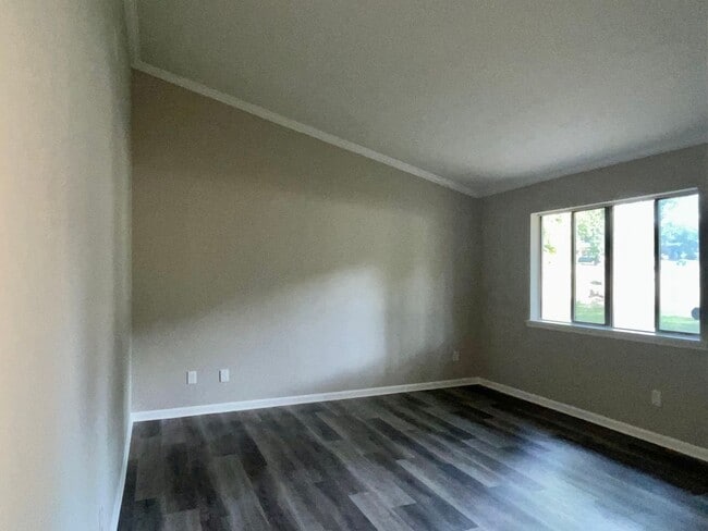 Photo - 8759 Embrey Dr