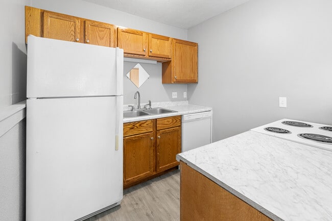 Photo - 715 ManApart Unit 3