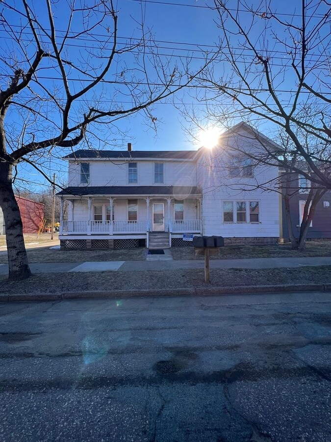 Photo - 907 Forest St Unit 2