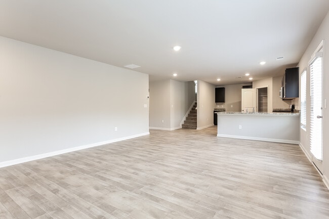 Photo - 931 Equine Dr