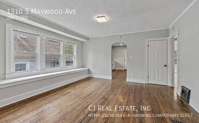 Photo - 1310 S Maywood Ave