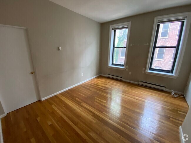 Building Photo - 30 Isabella St Rental