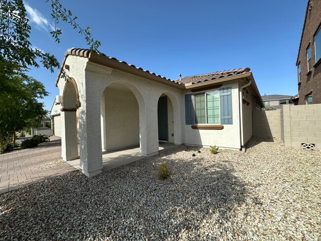 Photo - 5708 N 88th Ave