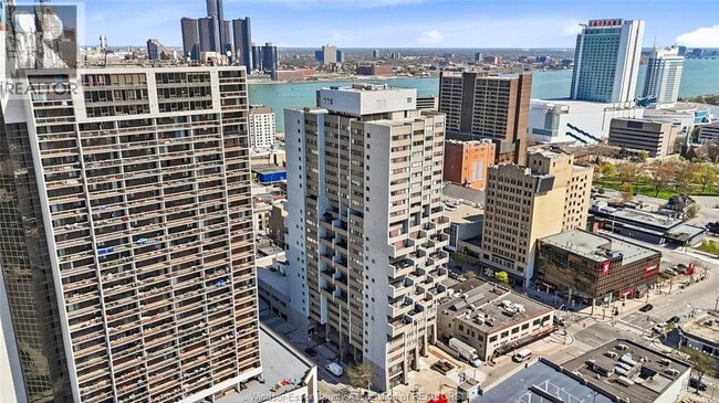 Photo - 380 Pelissier St Unit 301