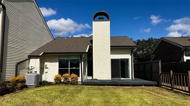 Photo - 16130 Seahorse Dr