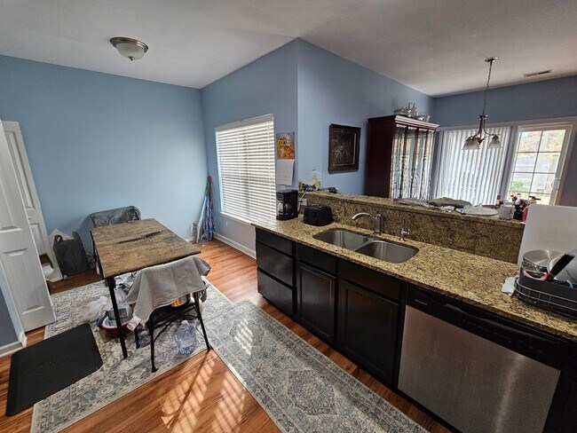 Photo - 136 Cordage Dr