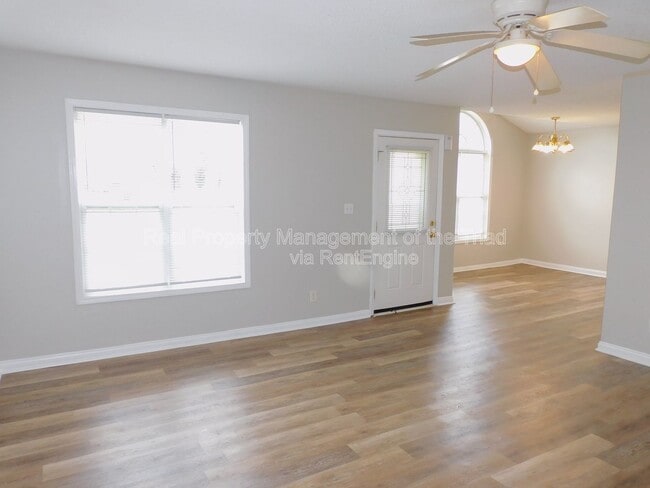 Photo - 1301 Nealtown Rd