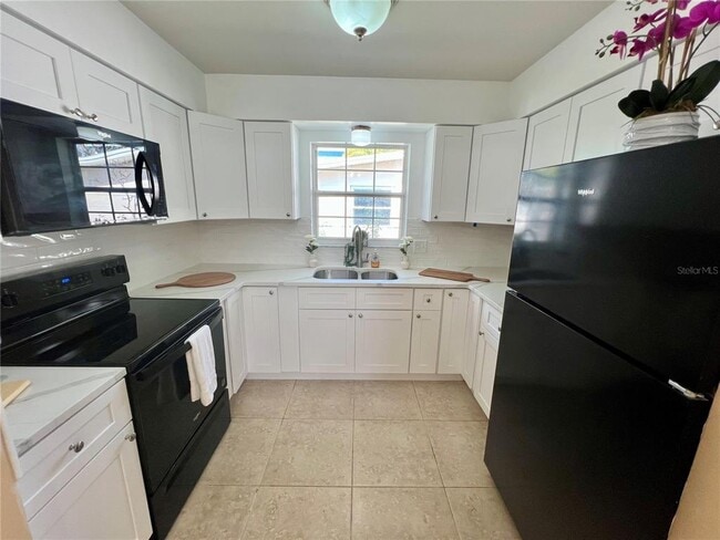 Photo - 11315 3rd St E