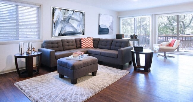 Latvian Village Apartments - Latvian Village Apartments