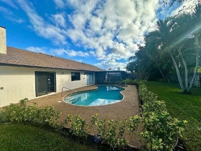 Photo - 4914 Acorn Dr