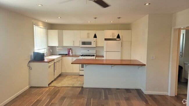 Building Photo - 3561 N E St Unit NA Rental