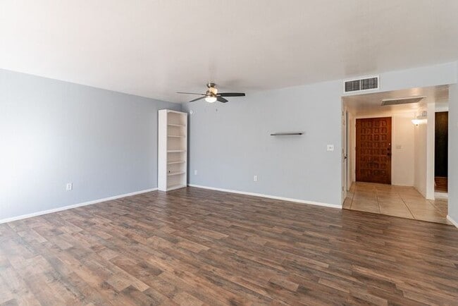 Photo - Pending/ Rented - 2-Car Garage & Fenced Yard! 2-Bed, 2-Bath Home in East Tucson