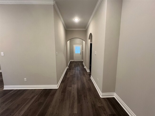 Photo - 702 Tippit Ln