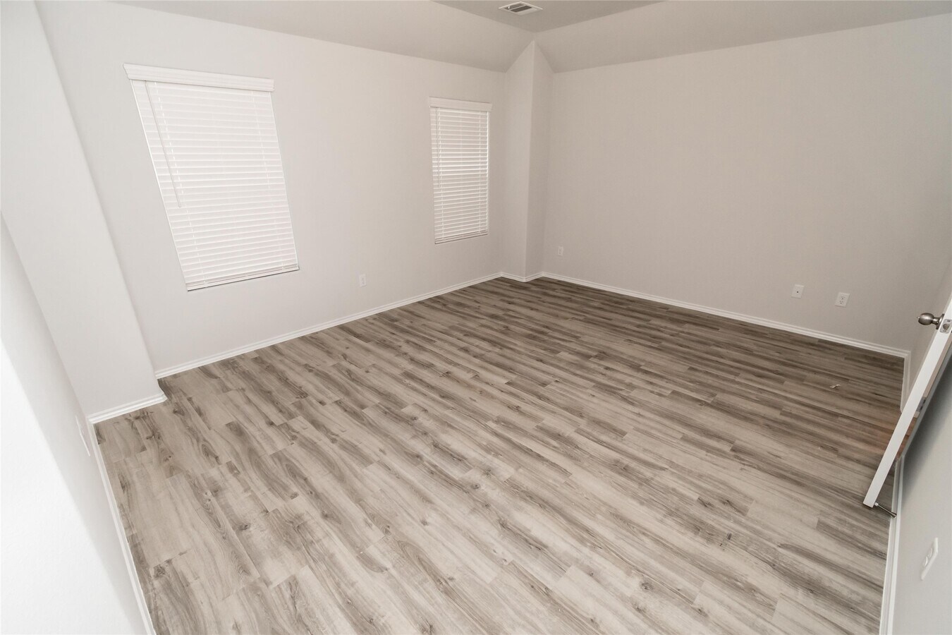 Photo - 18526 Parma Creek Trail