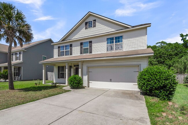 Photo - Beautiful & Bright 5BR Home with Large Bac...
