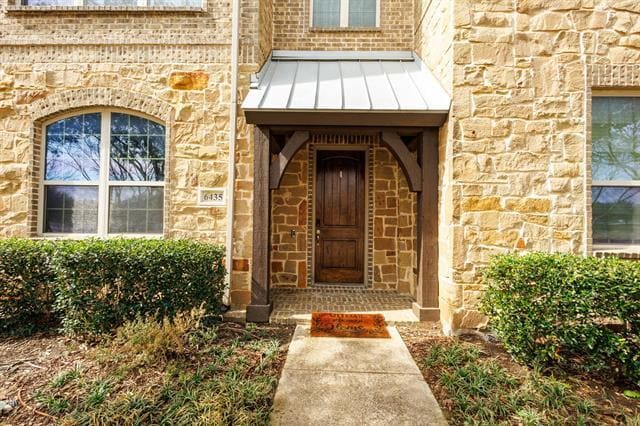 Photo - 6435 Las Colinas Blvd