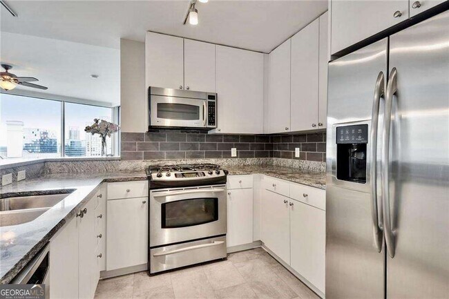 Photo - 3338 Peachtree Rd NE