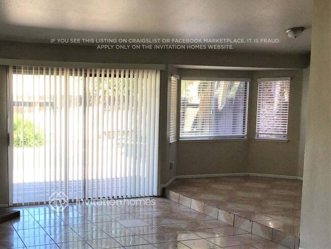 Photo - 2358 W College Ave