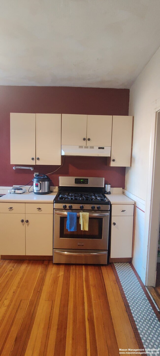 Photo - 317 Saint Paul St Unidad 1