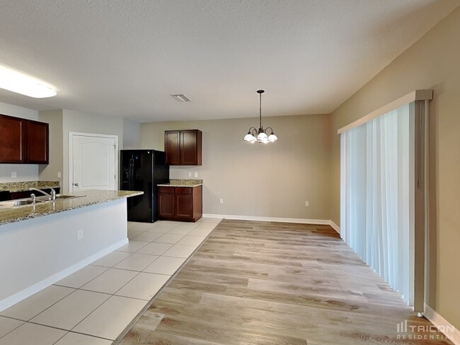 Photo - 4368 Edenrock Pl