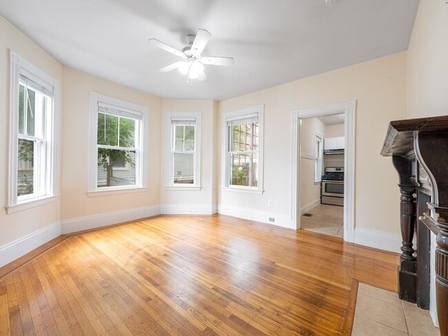 Photo - 8 Westerly St Unit 1