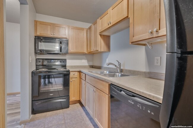 Photo - Rainbow Drive