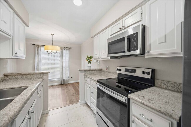 Photo - 10336 Briar Forest Dr