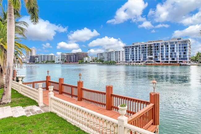 Photo - 166 Bal Bay Dr