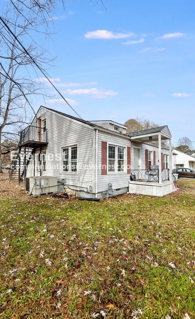 Photo - 413 N Moore Rd Unit 5