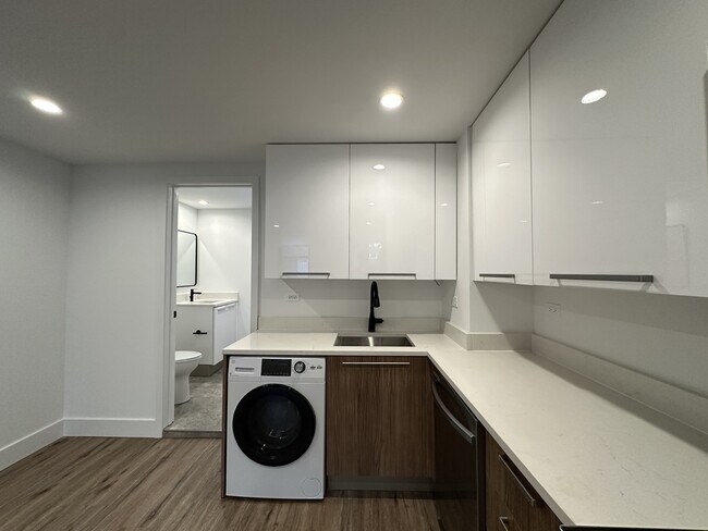 Photo - 941 W Carmen Ave Unidad 100