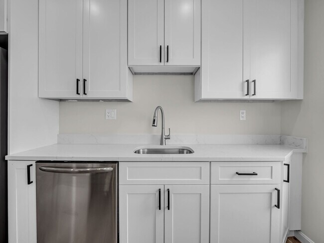 Photo - 12 Alpine St Unit 1