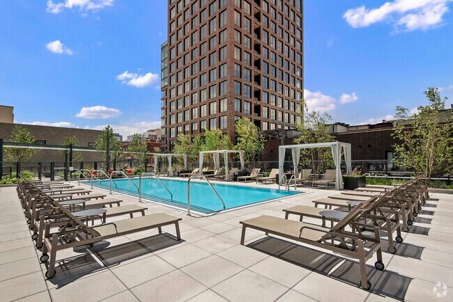 Building Photo - Union West Rental