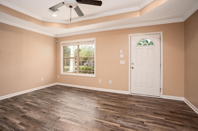 Photo - 2469 Waterstone Cir