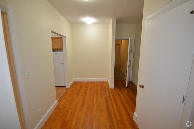 Building Photo - 48 Lancaster Ter Unit 204 Rental