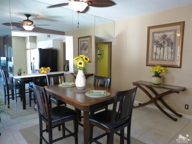 221 Vista Royale Cir E