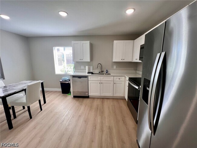 Photo - 4102 SE 19th Pl Unit 6