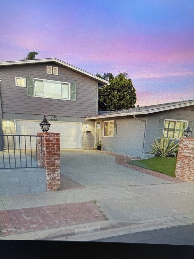 Building Photo - 3709 Torrey View Ct