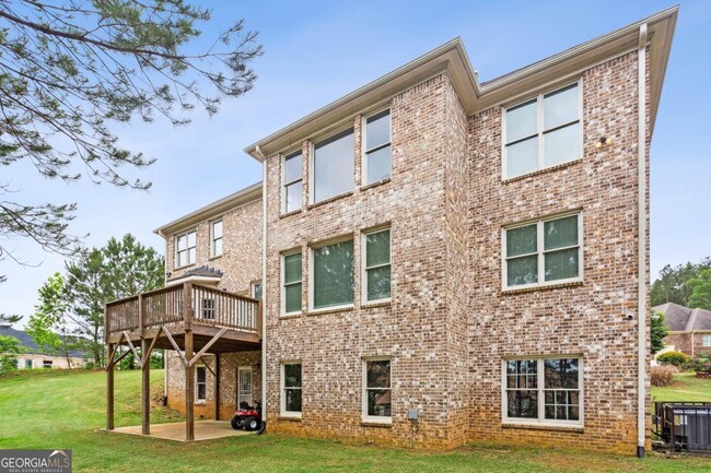 Photo - 4402 Income Cir