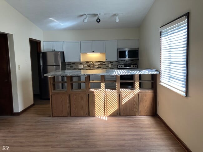 Photo - 778 Loews Blvd