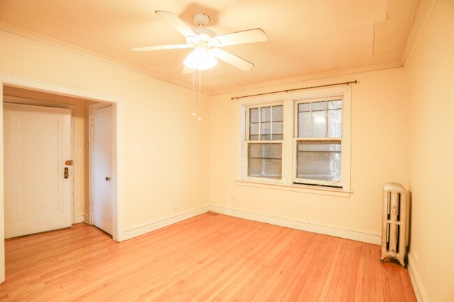 Photo - 4909 N Glenwood Ave Unit 4