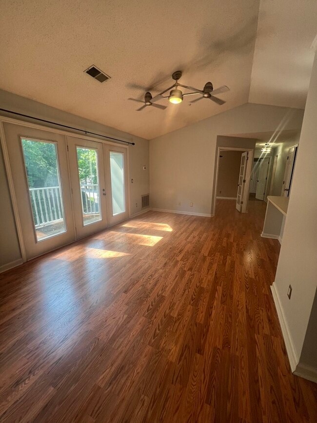 Photo - 5934 W Friendly Ave Unit M