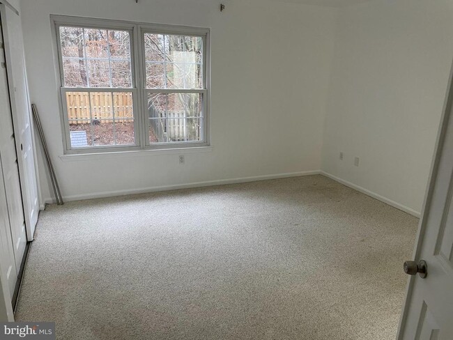 Photo - 9622 Lambeth Ct