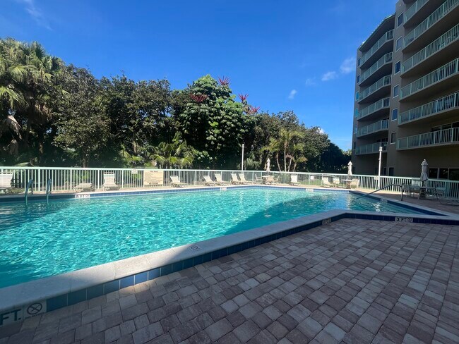 Photo - 4 Oceans W Blvd Unit 407B